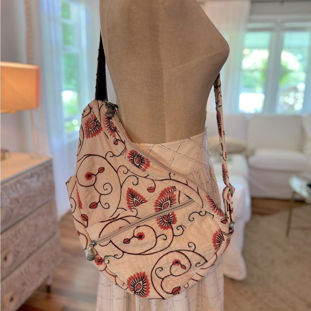 Ameribag Sling Healthy Back Bag Stitched Print